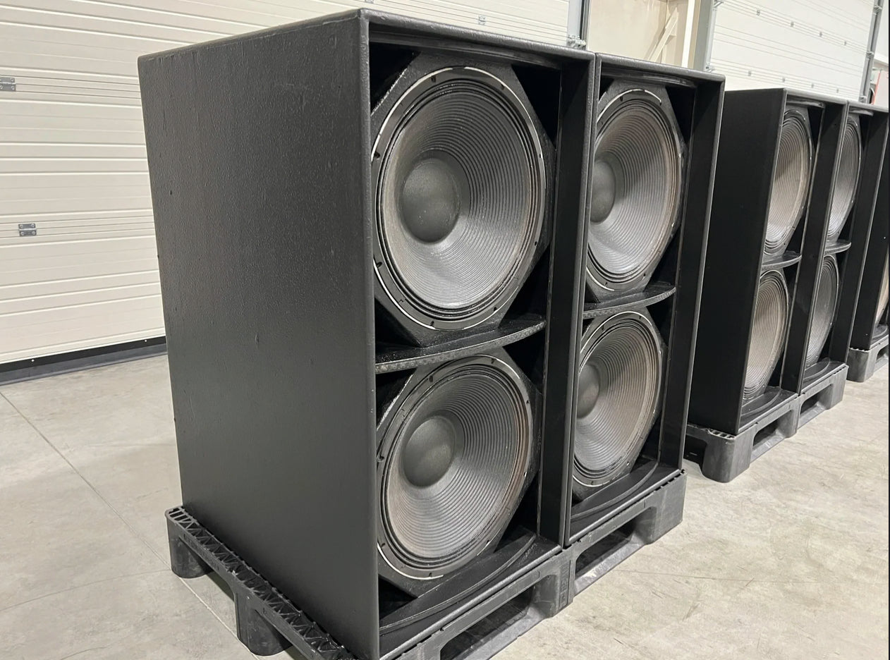 Martin Audio WS218X 2x18" sub (maritime installation) (8x)