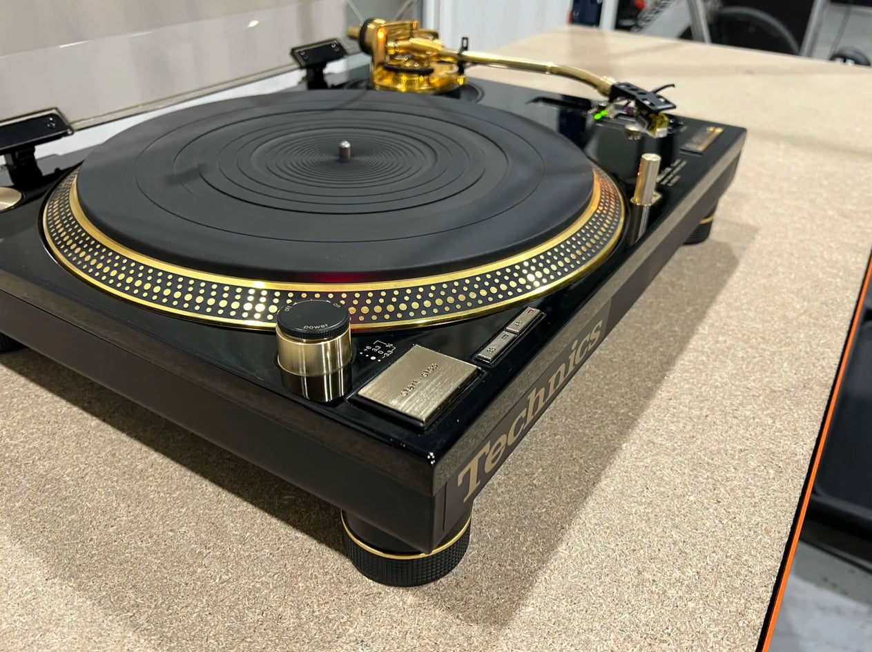 Technics SL-1200LTD from private collection