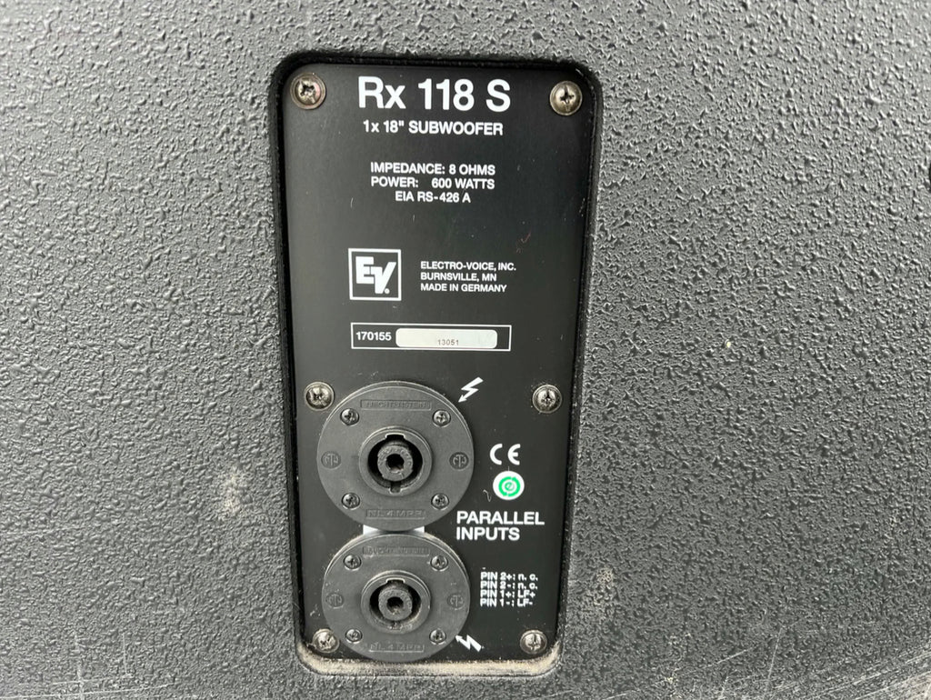 Electro-Voice (EV): 2x Rx118S 2x PX1122M 2x CP4000S 1xDC-One