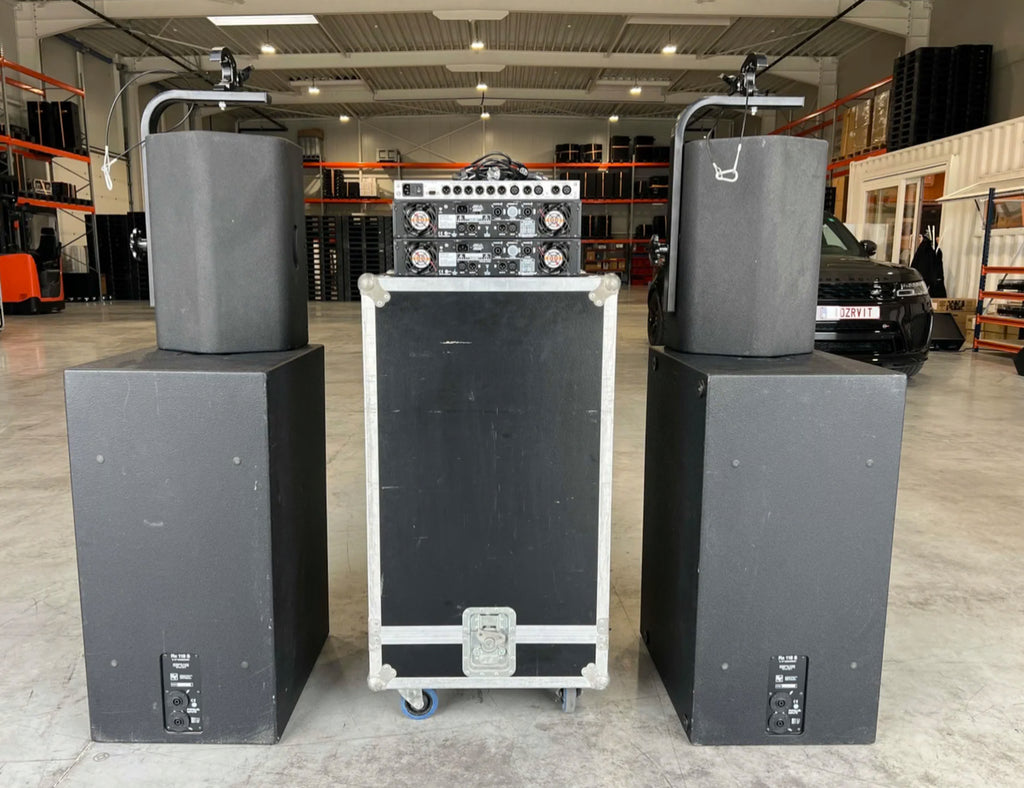 Electro-Voice (EV): 2x Rx118S 2x PX1122M 2x CP4000S 1xDC-One