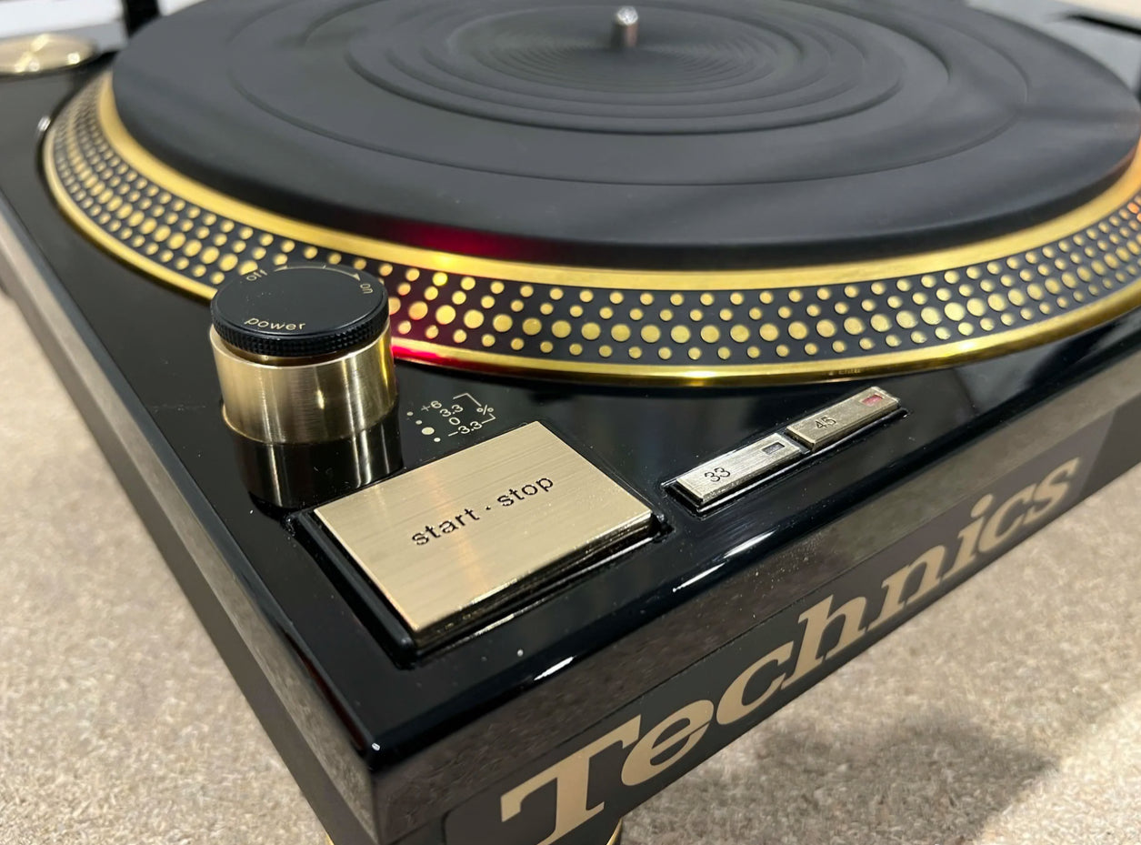 Technics SL-1200LTD from private collection