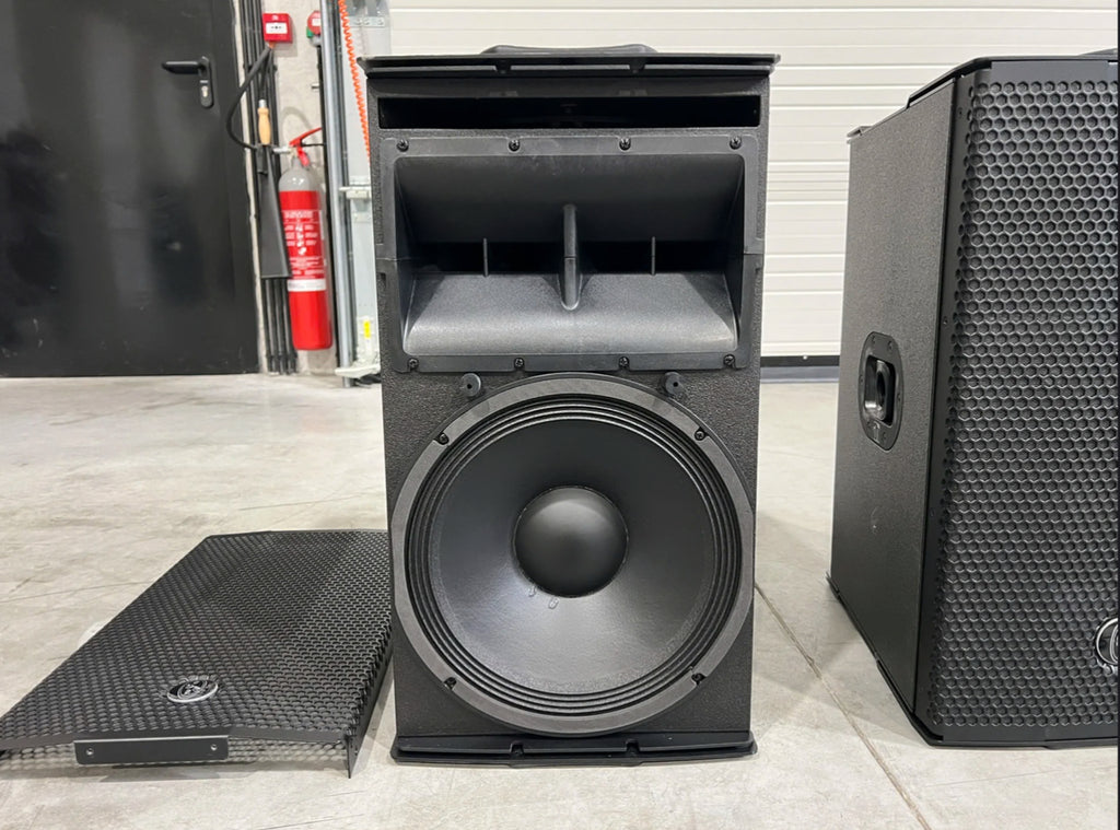 10x D.A.S. Audio Convert 12A 12"/2x1,75" powered array