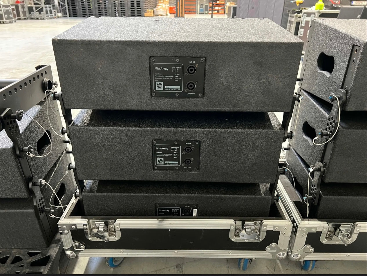 SAudio Pro Audio line array: 16x MIA Array 2x6,5"/1x1" Wave