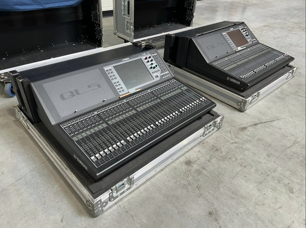 Yamaha QL5 incl. case (2x)
