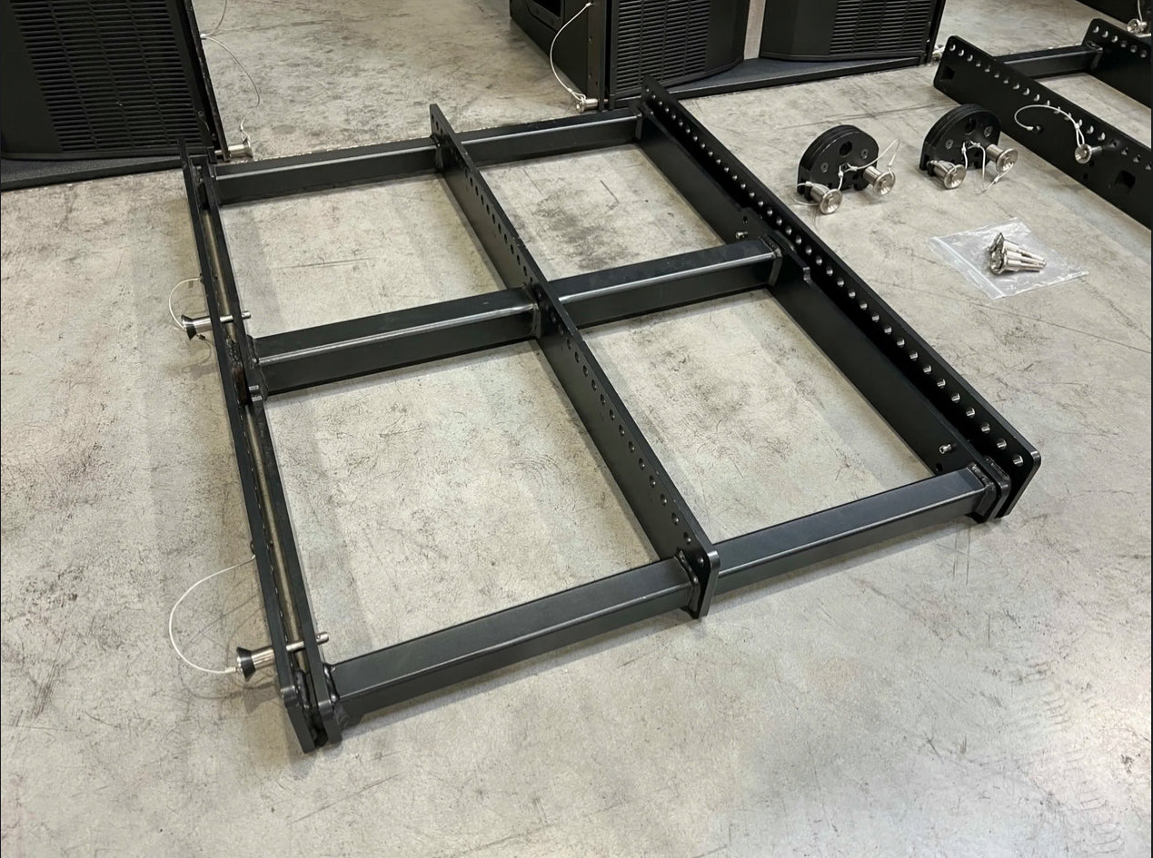 KME PANO line array: 8x QL906 + 4x QL1215 + 2x frame