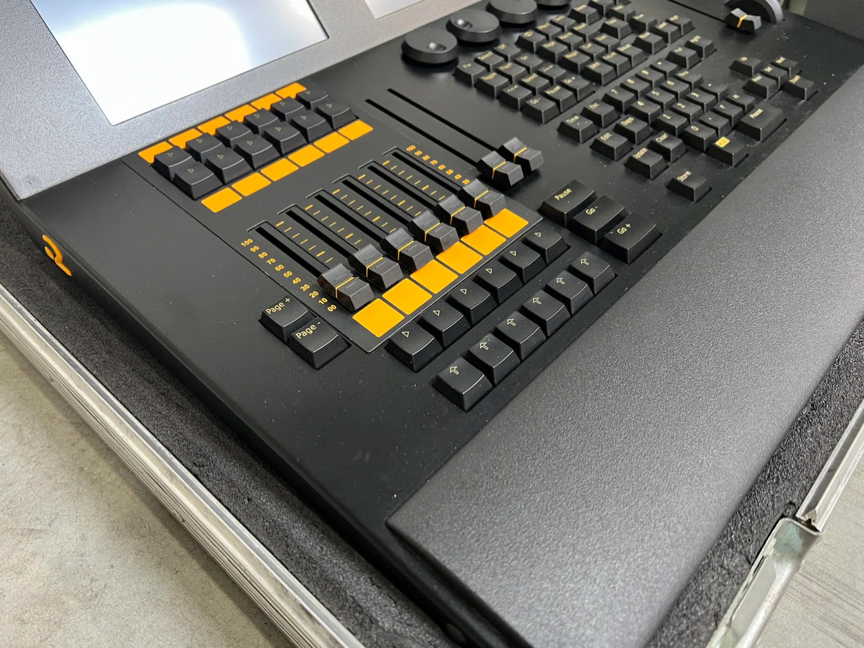 MA Lighting dot2 core incl. case
