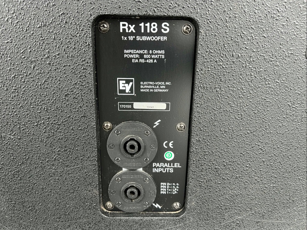 Electro-Voice (EV): 2x Rx118S 2x PX1122M 2x CP4000S 1xDC-One