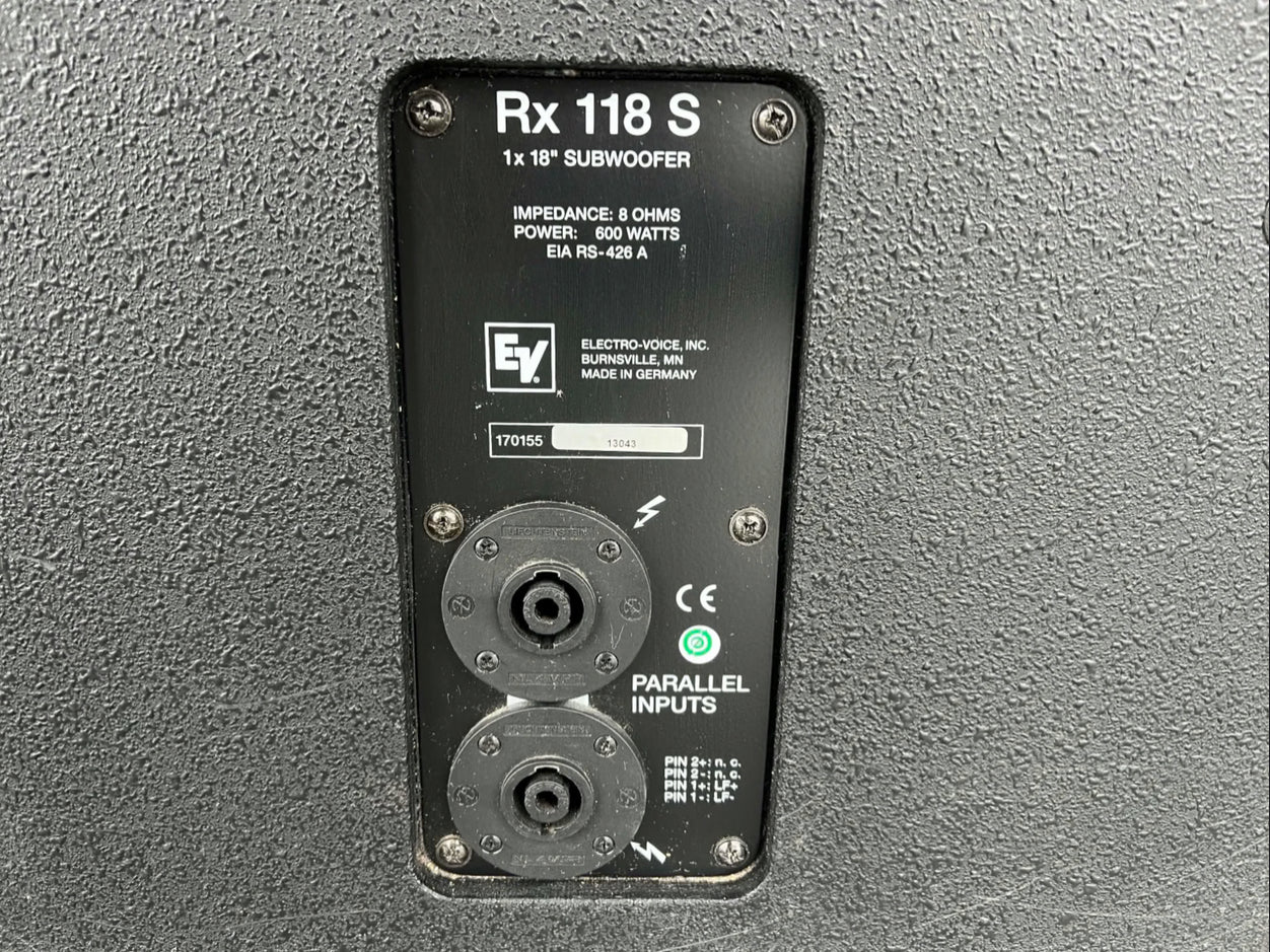 Electro-Voice (EV): 2x Rx118S 2x PX1122M 2x CP4000S 1xDC-One
