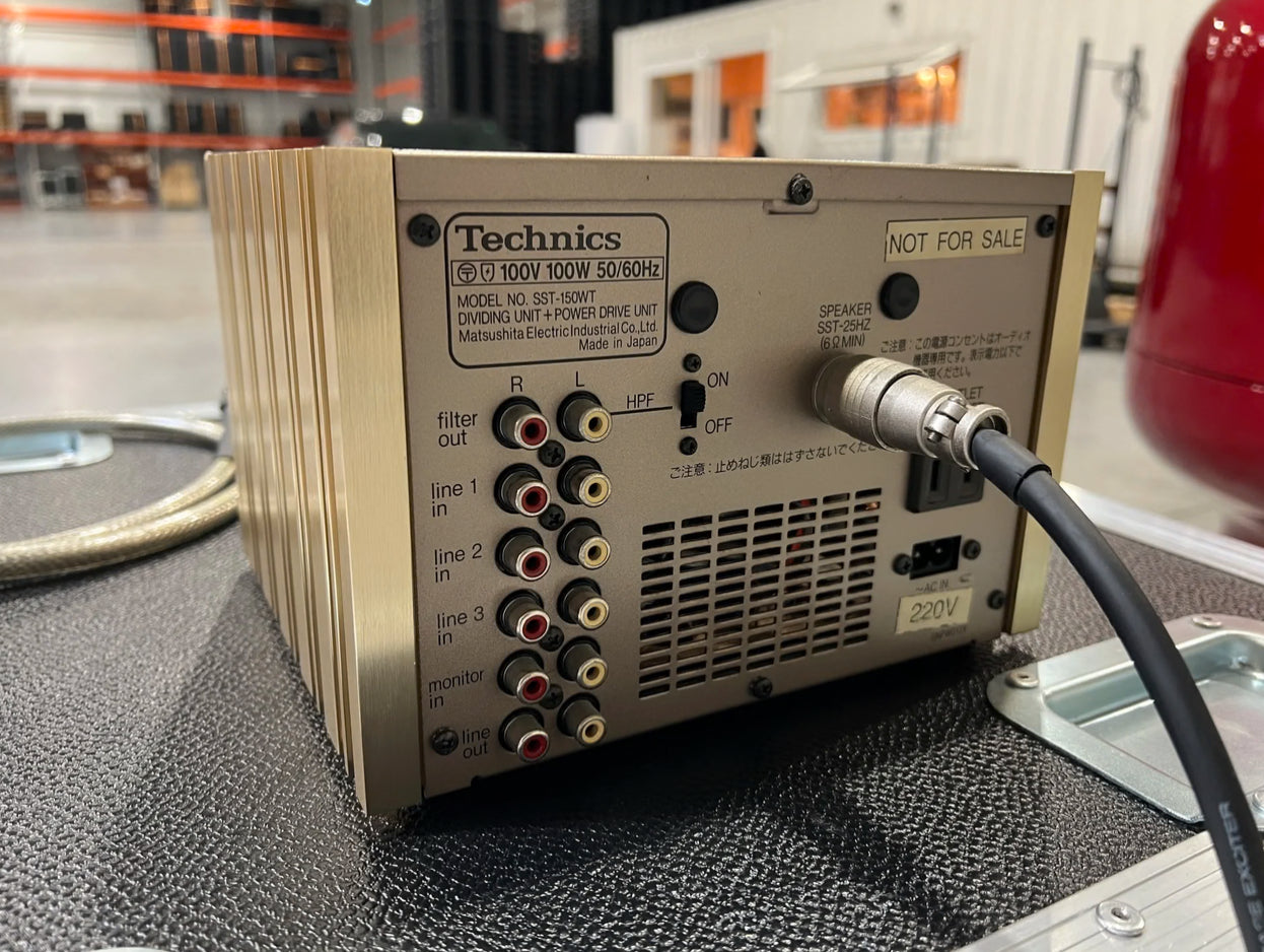 Technics SST-25HZ Super Bass Exciter + SST-150WT Amp