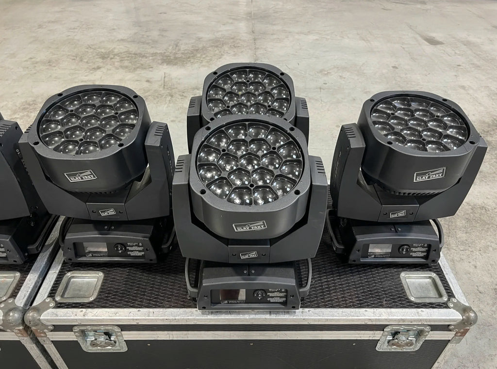 8x Clay Paky A.leda B-Eye K10 + 2x case + 16x bracket/clamp