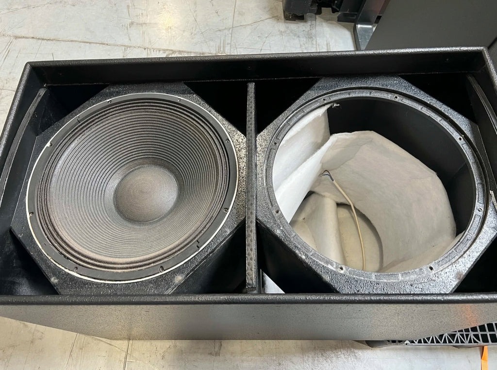 Martin Audio WS218X 2x18" sub (maritime installation) (8x)