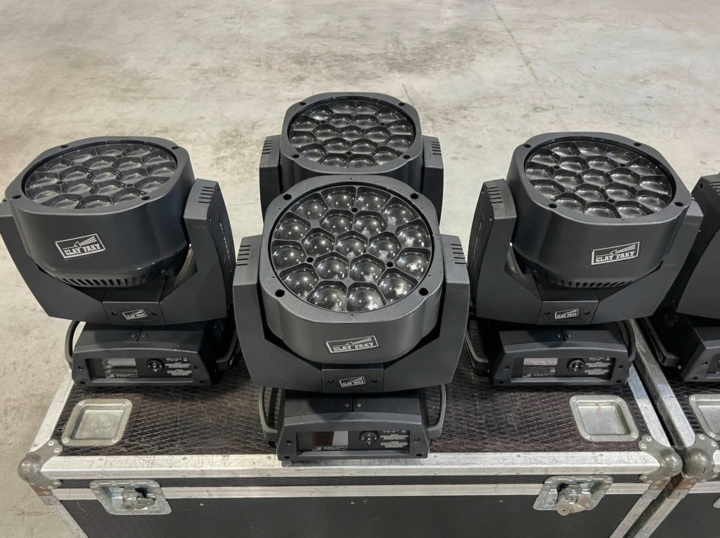 8x Clay Paky A.leda B-Eye K10 + 2x case + 16x bracket/clamp