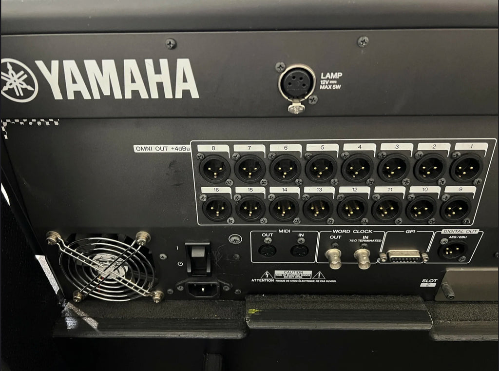 Yamaha QL5 incl. case (2x)